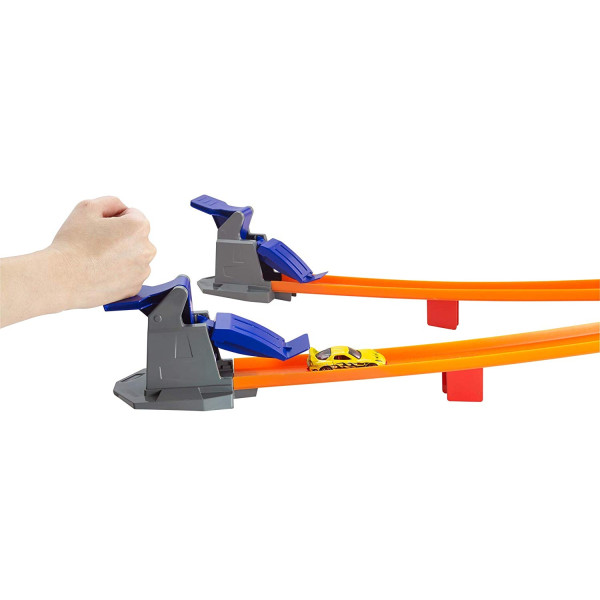 Ігровий набір Трек Хот Вілс Божевільні гонки Hot Wheels Super Speed Blastway Track Set (CDL49)