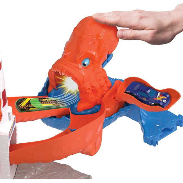 Трек Хот Вілс Місто Вторгнення Восьминога Hot Wheels City Octopus Invasion Attack Playset (HDR31)