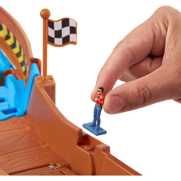Трек Хот Вілс Монстер тракс Божевільна гонка Hot Wheels Monster Trucks Wreckin Raceway (HGV12/HJG32)