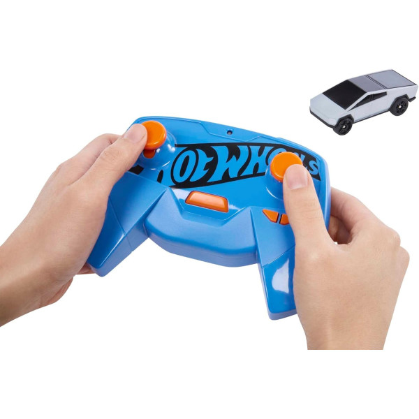 Машинка Хот Вілс Тесла Кібертрак на дистанційному керуванні Hot Wheels Tesla Cybertruck Rechargeable Radio-Control (HJT84)