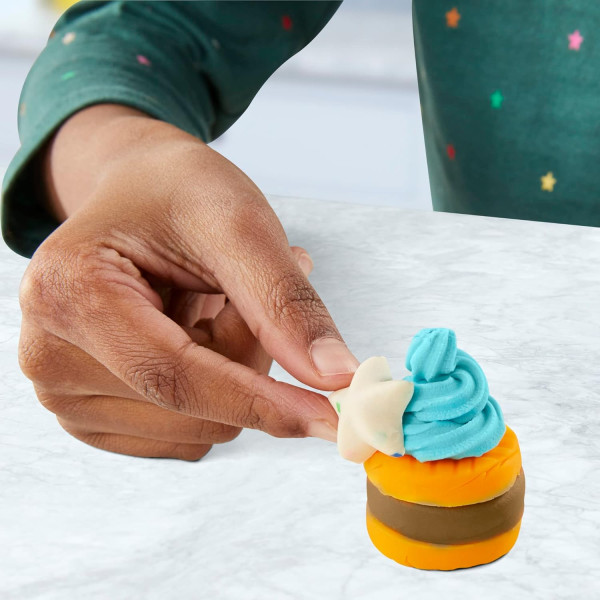 Ігровий набір Плей-До Чарівний Міксер Play-Doh Kitchen Creations Magical Mixer Hasbro (F4718)